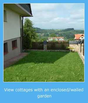 holiday cottages with an enclosed garden